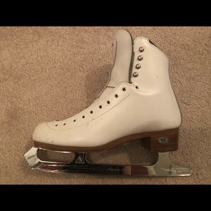 Riedell 229 edge ice skates in 5 1/2 narrow